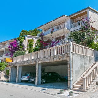 Apartmanok és Szobák A Tenger Mellett Brela Makarska - 2752 (2)