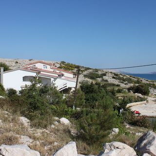 Családi Apartmanok A Tenger Mellett Kustici, Pag - 6376 Kustići (4)