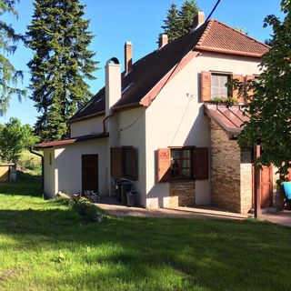 Erdészlak Vendégház Isztimér-Hétházpuszta (2)