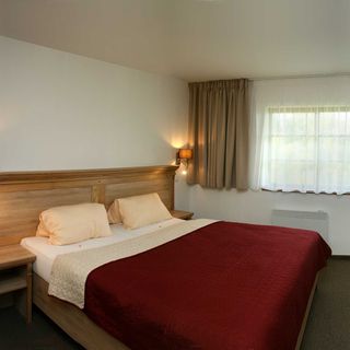 Hotelový RESORT STEIN Cheb (3)