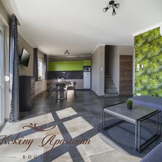 Kökény Apartman Bogács (2)