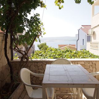 Apartmani Pivac 1 Lokva Rogoznica (3)