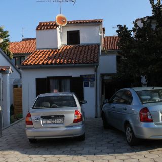 Apartments With Parking Space Poreč - 7137 (2)