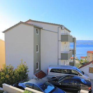 Apartmanok Parkolóhellyel Mali Rat, Omis - 7482 Mali Rat (5)