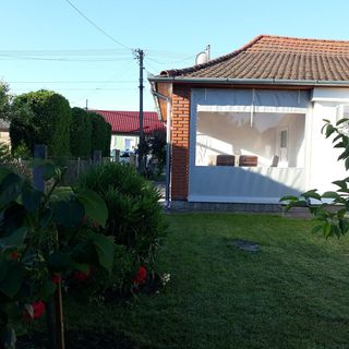 Edit Nyaraló Balatonmáriafürdő (5)