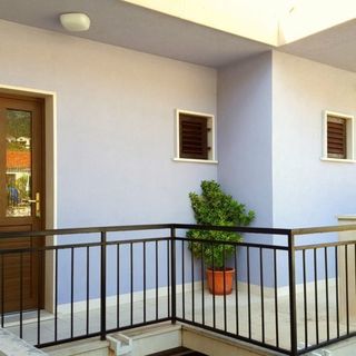 Apartmani Bezma Bol (5)