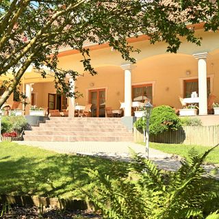 Regia Panzió és Étterem Halászi (5)