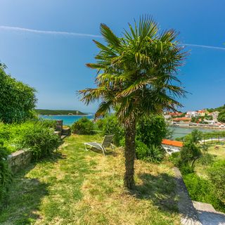 Apartments Ivan Kampor (5)