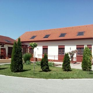 Kamilla Rendezvényház és Panzió Balmazújváros (4)