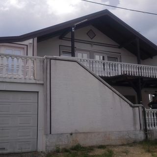 Apartmani Vlado Gornji Karin (3)