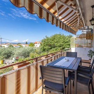 Apartman Biserka Malinska (5)