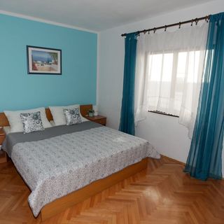 Apartmanok Parkolóhellyel Pag - 12035 (3)
