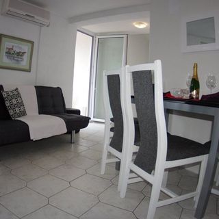 Apartmanok Parkolóhellyel Makarska - 12063 (4)
