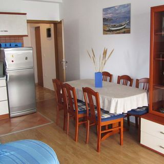 Apartmanok Parkolóhellyel Banjol, Rab - 11082 Banjol (4)