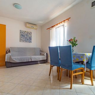 Apartmanok A Tenger Mellett Razanj, Rogoznica - 7485 Ražanj (4)