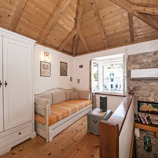 Nyaralóház A Tenger Mellett Maslinica, Solta - 13965 Maslinica (4)