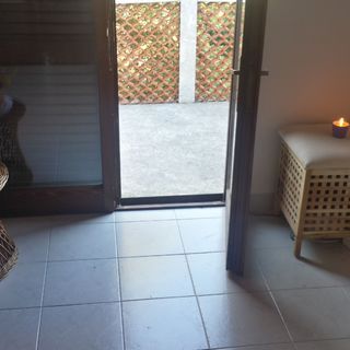 Apartmanok Parkolóhellyel Ugljan - 15613 (2)