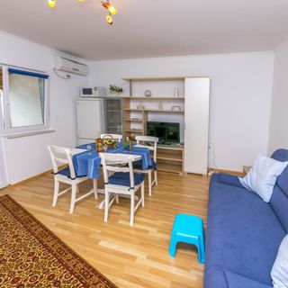 Apartment Pava Rogoznica (5)