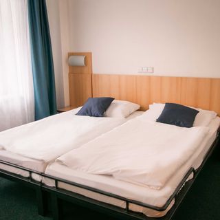 Penzion Hotelu Central Dvůr Králové nad Labem (3)