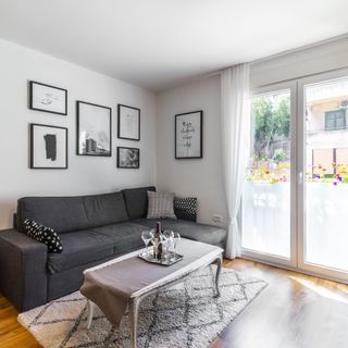 Apartment Apartment In Centre For 6 Split (4)