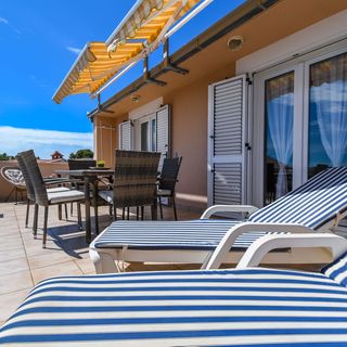 Apartments Neda Okrug Gornji (5)