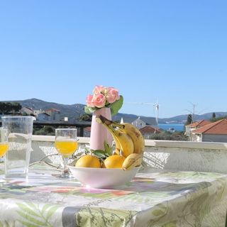 Apartmanok Parkolóhellyel Okrug Donji, Ciovo - 13732 Okrug Donji (5)