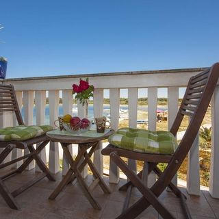 Családi Apartmanok A Tenger Mellett Krapanj, Sibenik - 18004 Krapanj (5)