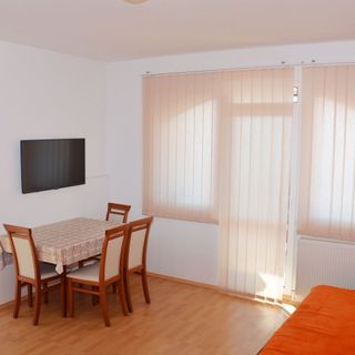 Hunor Hortenzia Apartman Balatonlelle (5)