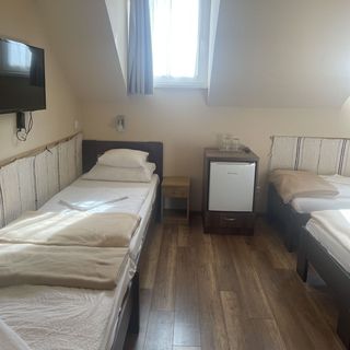 Kastélykert Fogadó Szeged (5)