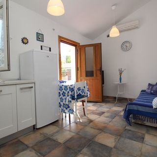 Apatman Bujas Šilo (5)