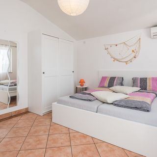 Apartmanok A Tenger Mellett Vir - 18525 (4)