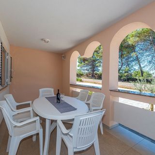 Apartmanok A Tenger Mellett Vir - Lozice, Vir - 18576 Vir - Lozice (5)