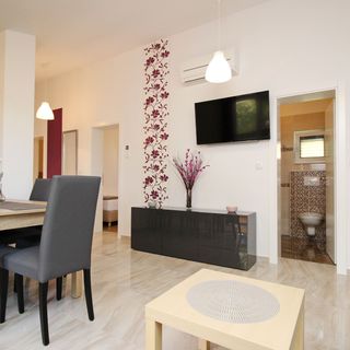 Apartmanok Parkolóhellyel Baska, Krk - 18793 Baška (5)
