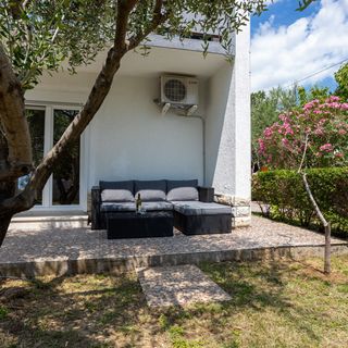 Apartmanok Parkolóhellyel Baska, Krk - 18818 Baška (5)