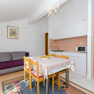 Apartments Zoran Drvenik (5)