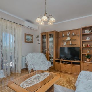 Apartmanok Parkolóhellyel Porat, Krk - 19343 Porat (4)