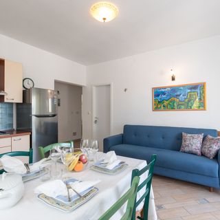 Apartmanok A Tenger Mellett Malinska, Krk - 19359 Malinska (5)