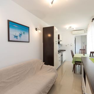 Apartmanok A Tenger Mellett Baska, Krk - 19518 Baška (4)