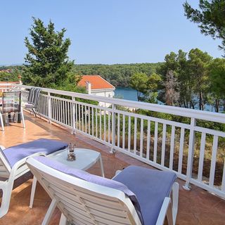 Apartment The view Vrboska (5)