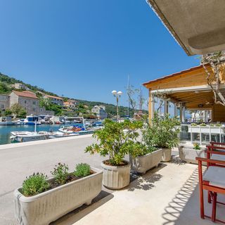 Apartment Pavlimir Stomorska (5)