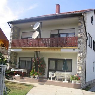 Rózsa Apartman Zamárdi (5)
