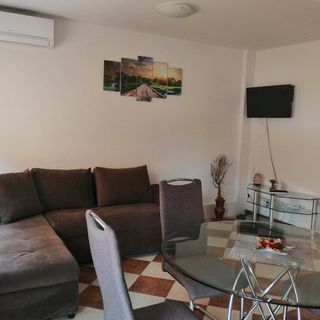 Apartmanok Parkolóhellyel Vir - 20183 (4)