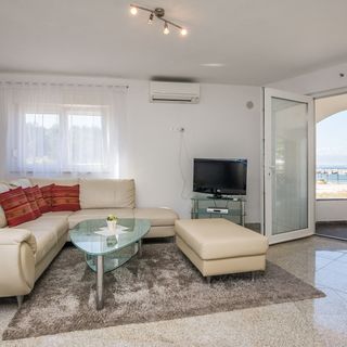 Apartmanok A Tenger Mellett Vir - Lozice, Vir - 20202 Vir - Lozice (3)