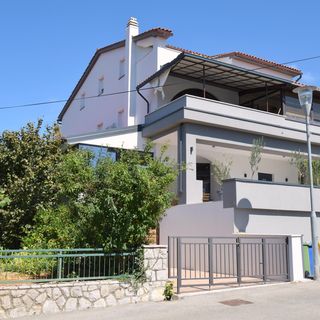 Apartmanok Parkolóhellyel Njivice, Krk - 20438 Njivice (3)