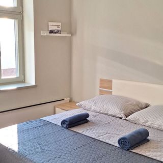 Léna's Apartman Pécs (5)