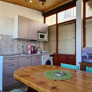 Apartment Next to the sea Jelsa (4)