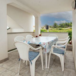 Apartments Cupic Vir II (4)