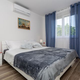 Apartments Doris Malinska II (5)