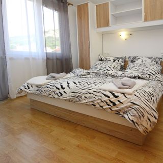 Apartments Villa Akvarij Baska (4)