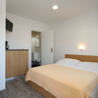 Apartments Dekanić Dalibor Baska (4)